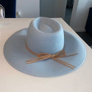 Adjustable Blue hat with bow